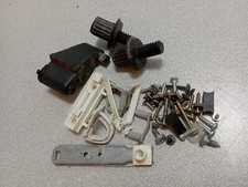 Lot Vis Pieds Charnière Porte